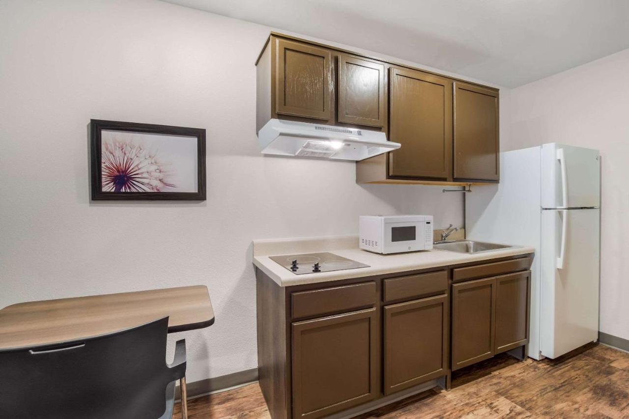 Woodspring Suites | North Charleston Airport I-526 Экстерьер фото