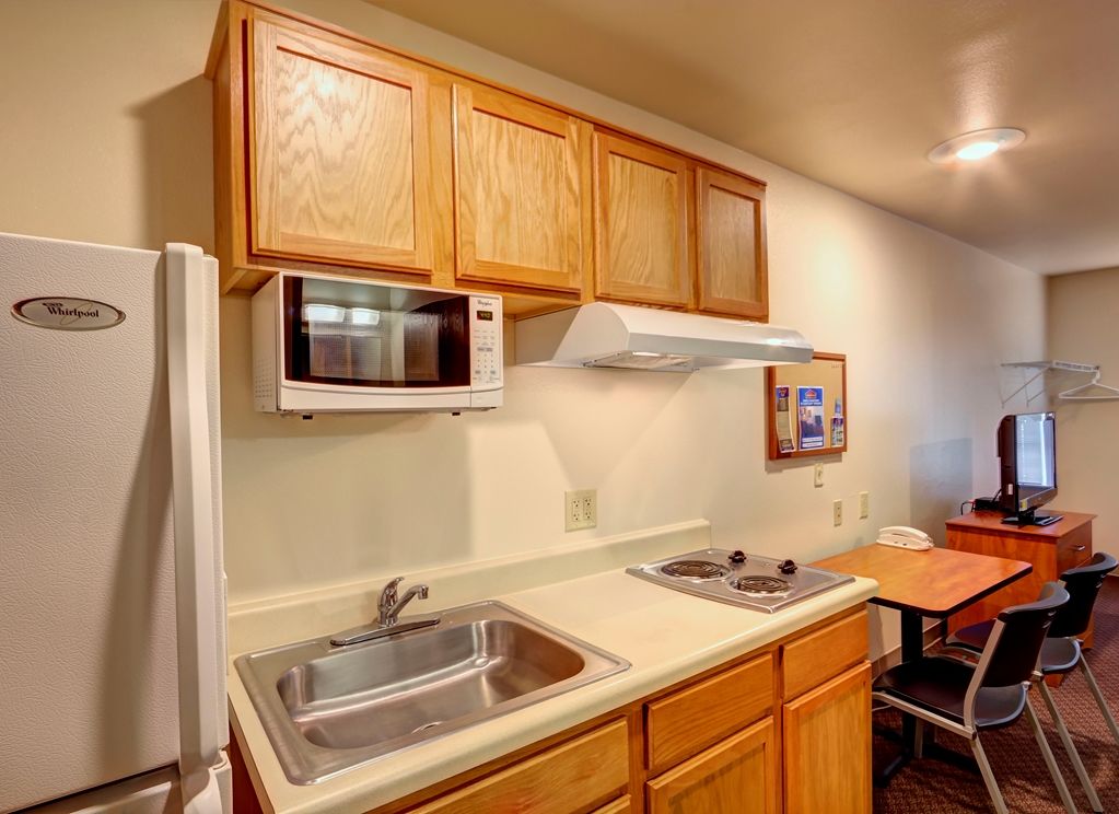 Woodspring Suites | North Charleston Airport I-526 Номер фото