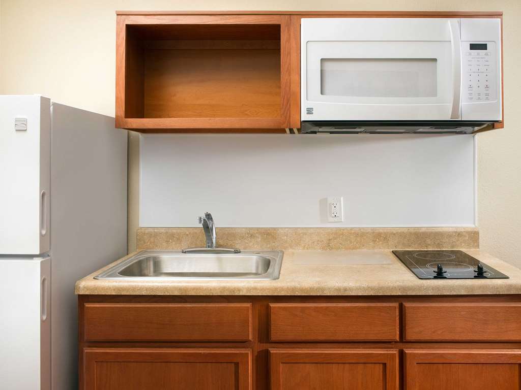 Woodspring Suites | North Charleston Airport I-526 Номер фото